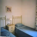 Twin bedroom at Casa Azul